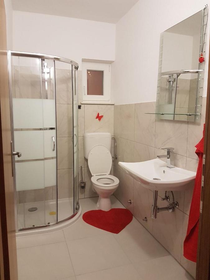 Apartments Megi Biograd Na Moru Dış mekan fotoğraf
